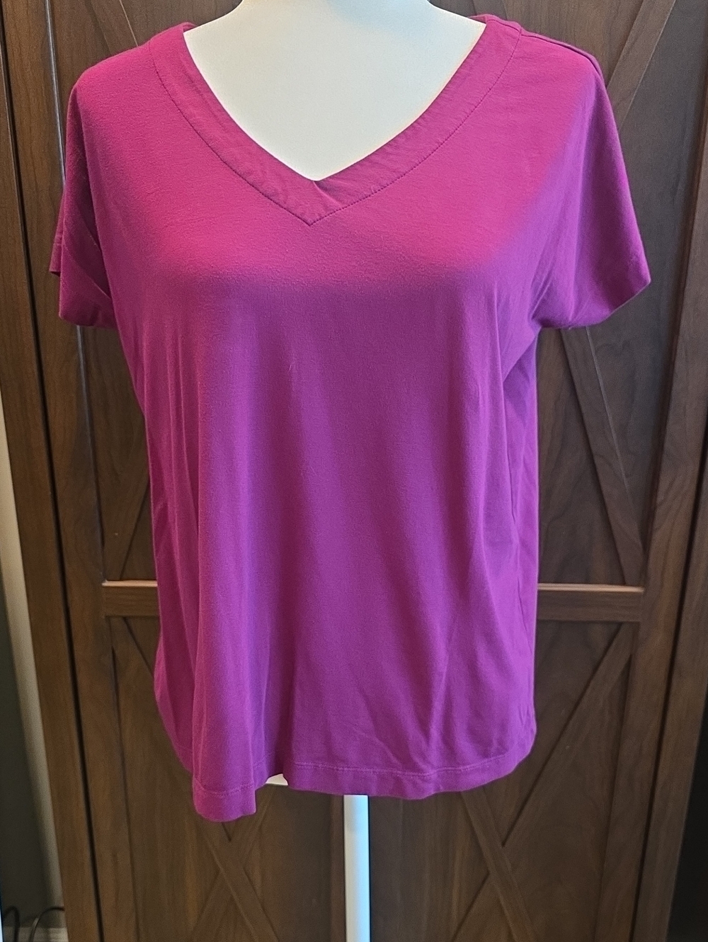 J. Jill Luxe Supima Pleat Back V-Neck Short Sleeve Top - Purple